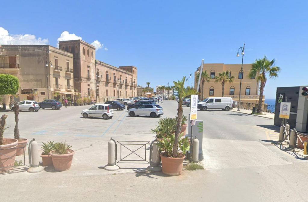 Vittorio Emanuele Boutique Hotel Шакка Экстерьер фото