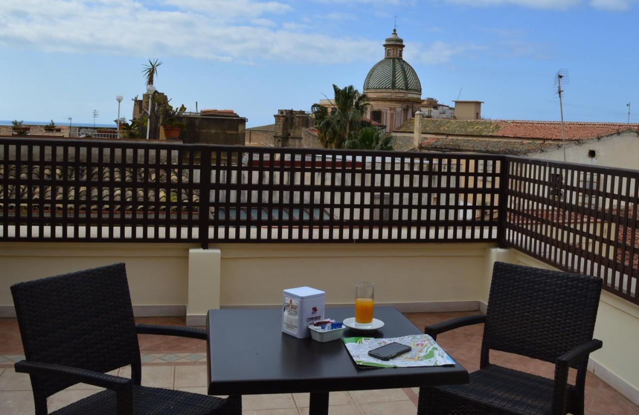 Vittorio Emanuele Boutique Hotel Шакка Экстерьер фото