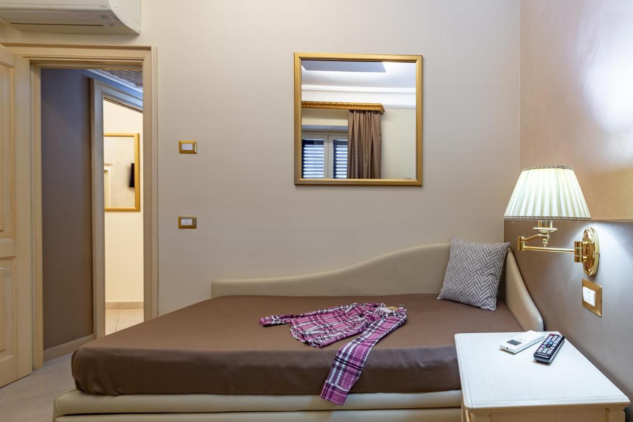Vittorio Emanuele Boutique Hotel Шакка Экстерьер фото