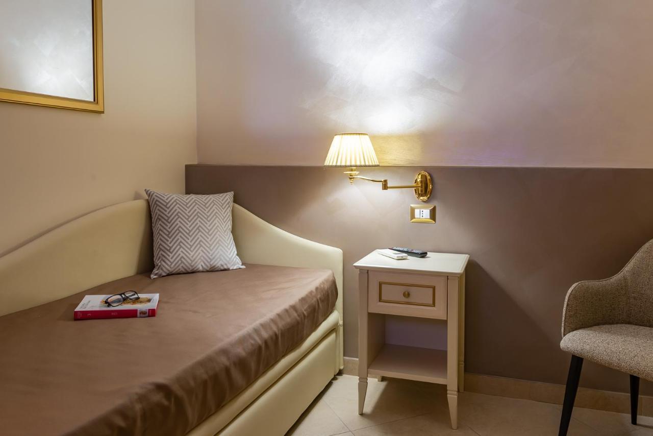 Vittorio Emanuele Boutique Hotel Шакка Экстерьер фото